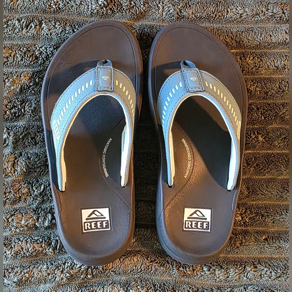 Reef Cruiser Flip Flops - Picture 2 of 3